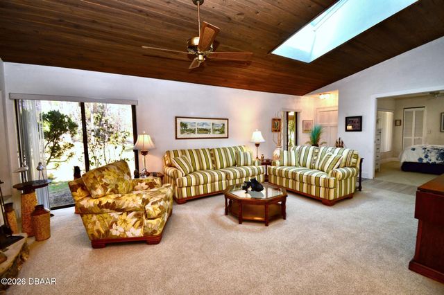 104 Spyglass Circle, Daytona Beach, FL 32114