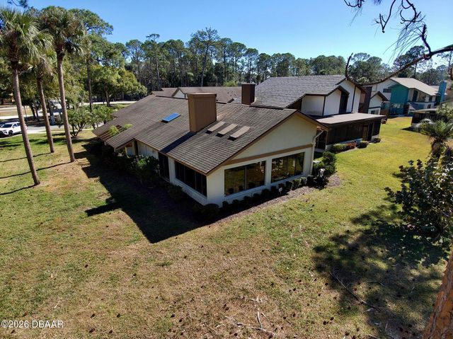104 Spyglass Circle, Daytona Beach, FL 32114