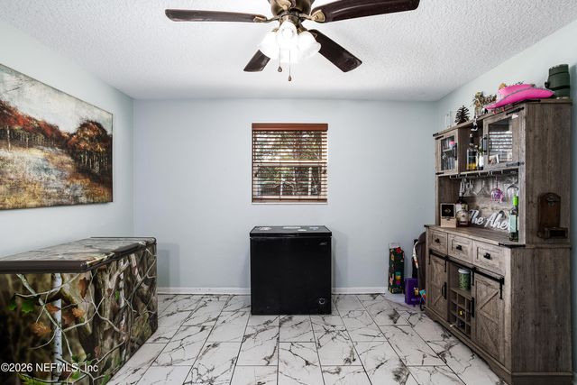 721 FOXBRIAR Cove, Jacksonville, FL 32221