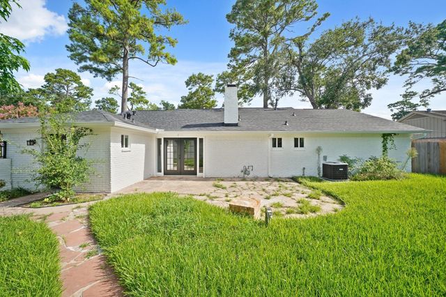 5943 Greenmont Drive, Houston, TX 77092