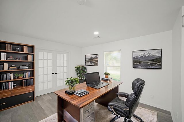 5943 Greenmont Drive, Houston, TX 77092