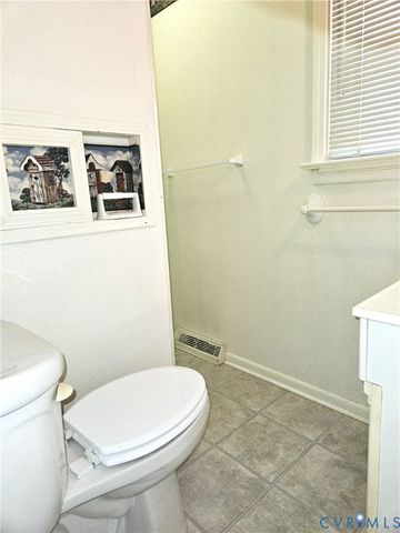 3910 Monida Rd, Henrico, VA 23294