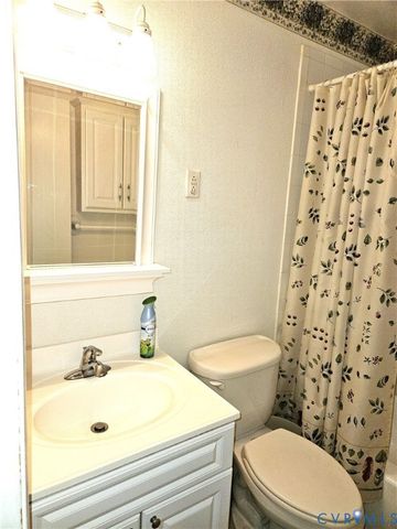 3910 Monida Rd, Henrico, VA 23294