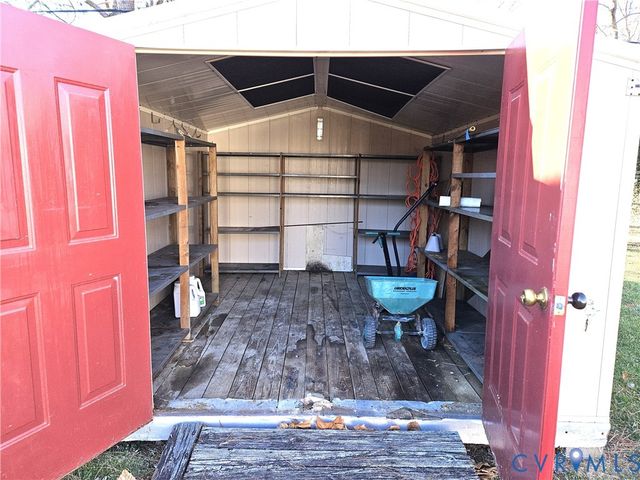 3910 Monida Rd, Henrico, VA 23294