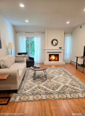 773 Heritage Village D, Southbury, CT 06488