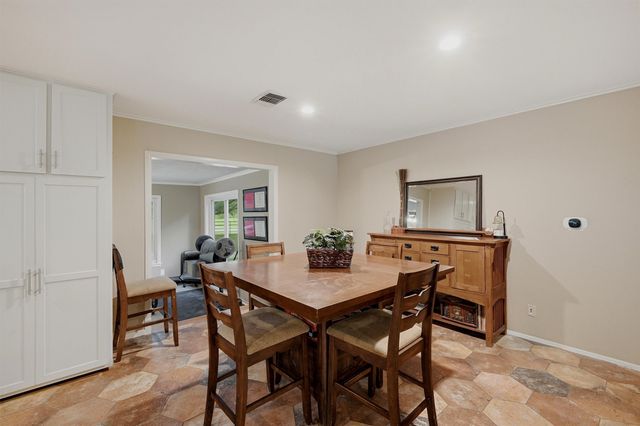 1252 County Road 167, Whitesboro, TX 76273