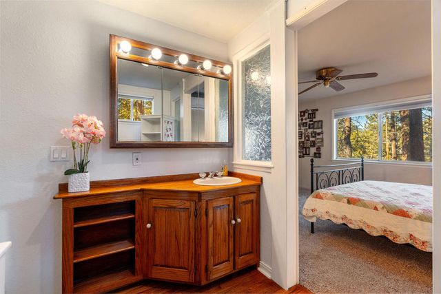 52805 Idyllmont Road, Idyllwild, CA 92549