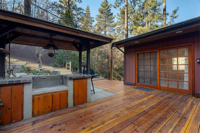 52805 Idyllmont Road, Idyllwild, CA 92549