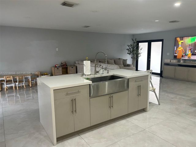 1200 SW 136th Pl, Miami, FL 33184