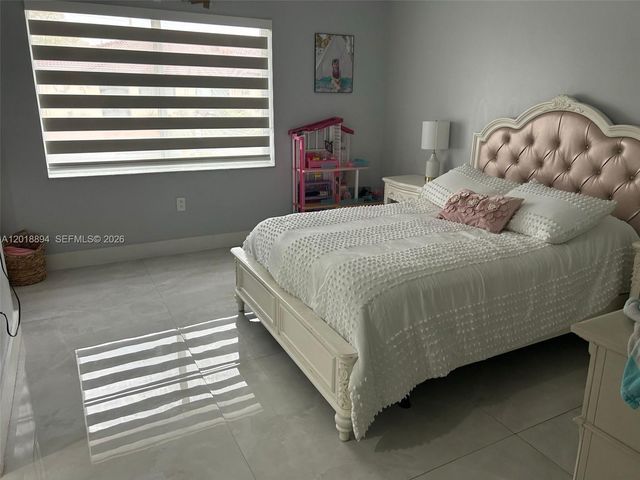 1200 SW 136th Pl, Miami, FL 33184
