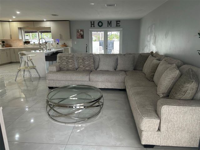 1200 SW 136th Pl, Miami, FL 33184