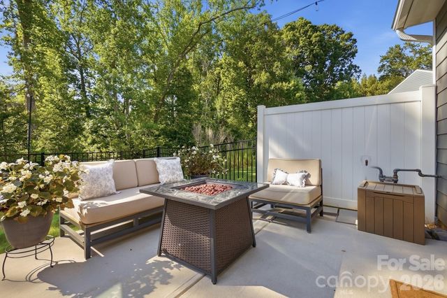 6315 Ashton Park Drive, Denver, NC 28037