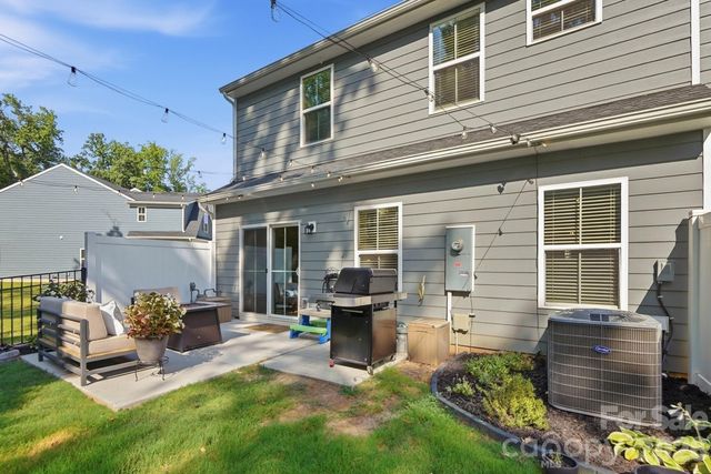 6315 Ashton Park Drive, Denver, NC 28037