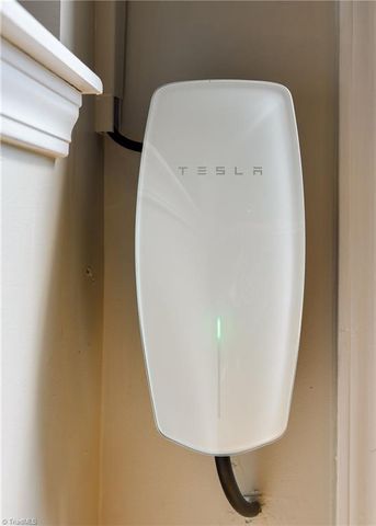 1604 Olivers Crossing Circle, Winston-salem, NC 27127