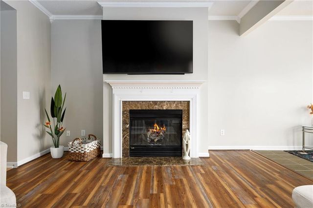 1604 Olivers Crossing Circle, Winston-salem, NC 27127