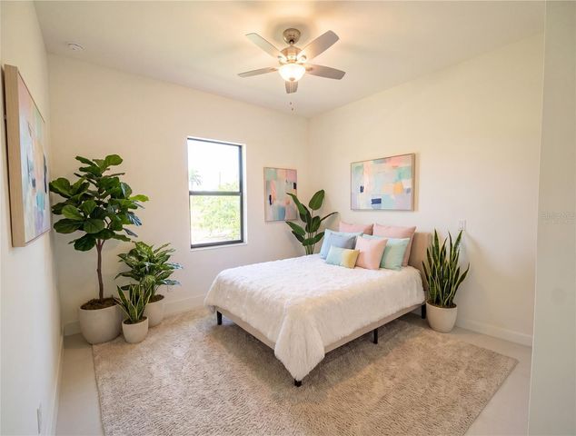2725 EMBERS PARKWAY W, Cape Coral, FL 33993