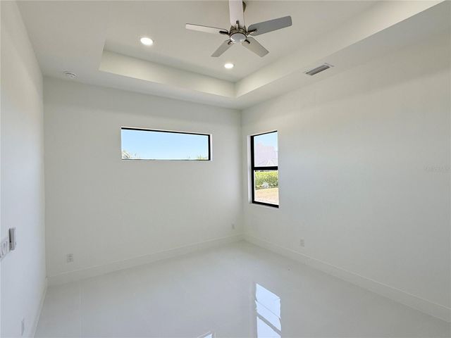2725 EMBERS PARKWAY W, Cape Coral, FL 33993