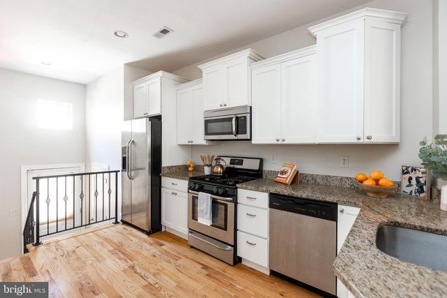 3502 CHESTNUT AVE, Baltimore, MD 21211