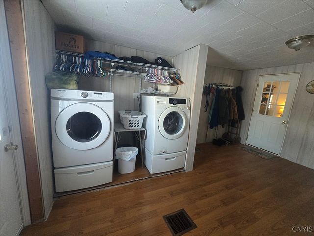 231 Cemetery Road, Sangerfield, NY 13480