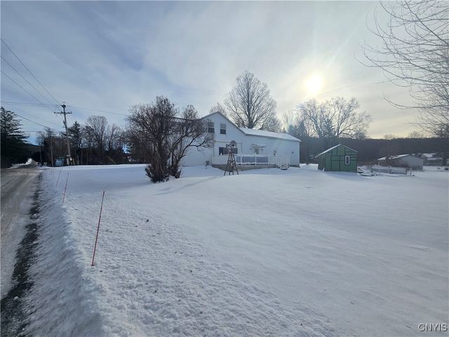 231 Cemetery Road, Sangerfield, NY 13480