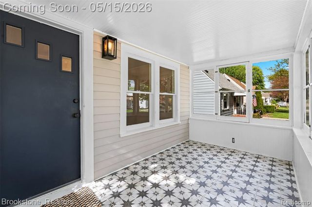 142 Massoit Street, Commerce Twp, MI 48017