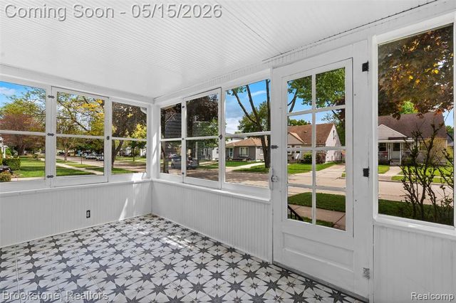 142 Massoit Street, Commerce Twp, MI 48017