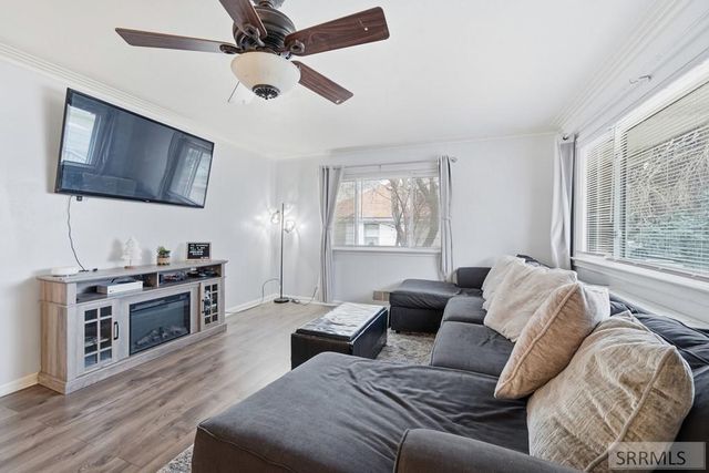 318 W Center Street, Shelley, ID 83274