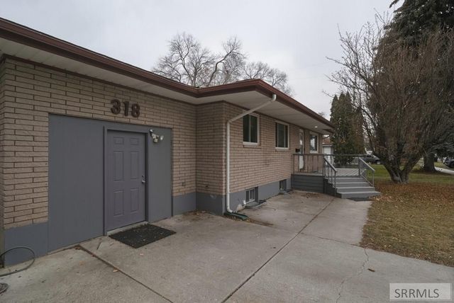 318 W Center Street, Shelley, ID 83274
