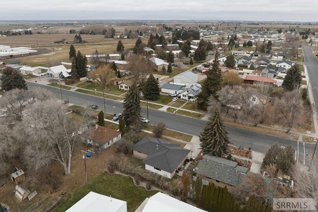 318 W Center Street, Shelley, ID 83274
