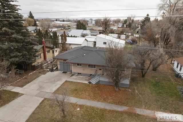 318 W Center Street, Shelley, ID 83274