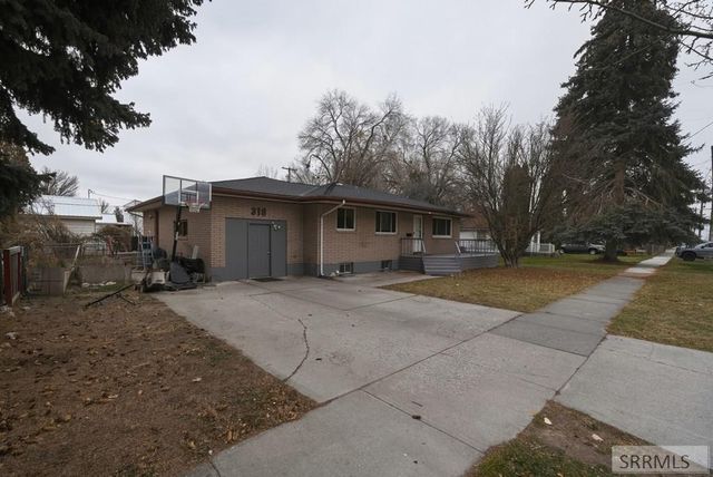 318 W Center Street, Shelley, ID 83274