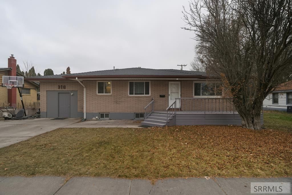 Image 1 of property listing at 318 W Center Street, Shelley, ID 83274