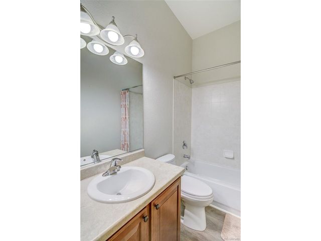 22226 E Glasgow Pl, Aurora, CO 80016