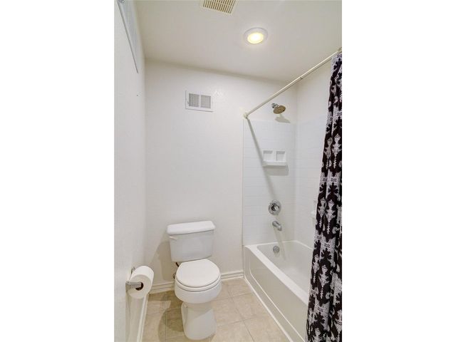 22226 E Glasgow Pl, Aurora, CO 80016