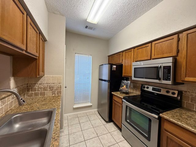 7575 Cambridge Street 1602, Houston, TX 77054