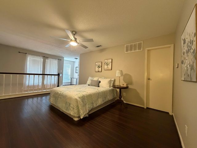 7575 Cambridge Street 1602, Houston, TX 77054