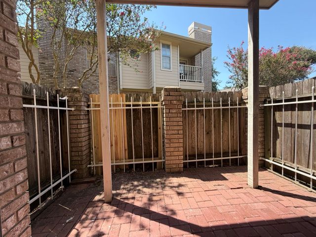 7575 Cambridge Street 1602, Houston, TX 77054