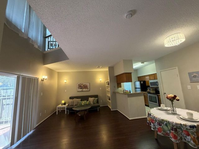 7575 Cambridge Street 1602, Houston, TX 77054