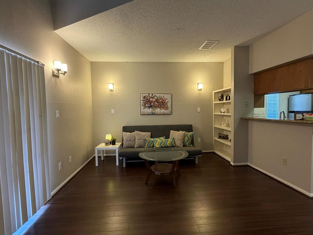 7575 Cambridge Street 1602, Houston, TX 77054