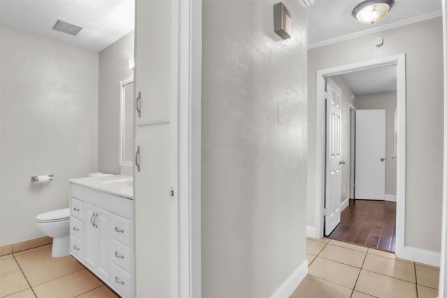 6921 Windy Hill Road, Forest Hill, TX 76140