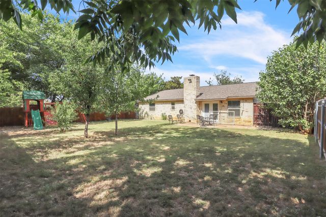 6921 Windy Hill Road, Forest Hill, TX 76140