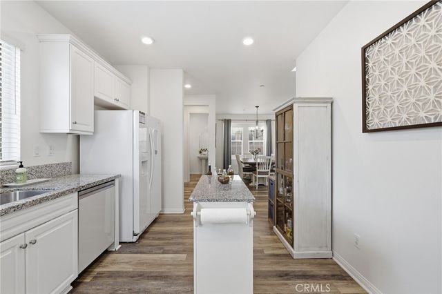 27471 Poppy Court, Saugus, CA 91350