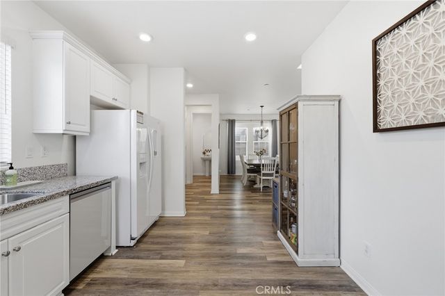 27471 Poppy Court, Saugus, CA 91350