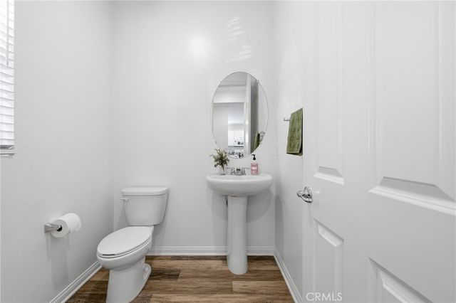 27471 Poppy Court, Saugus, CA 91350