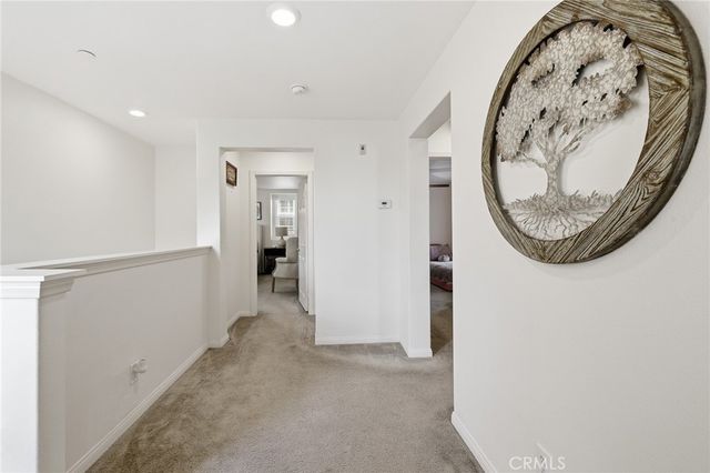 27471 Poppy Court, Saugus, CA 91350