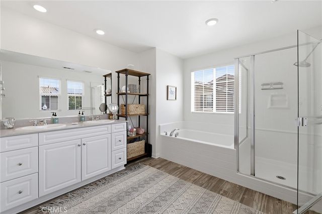 27471 Poppy Court, Saugus, CA 91350