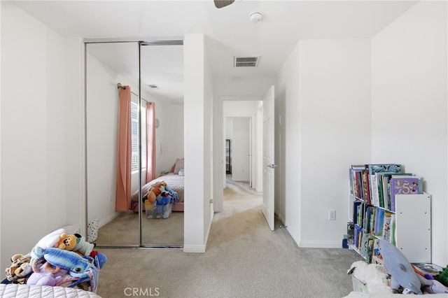 27471 Poppy Court, Saugus, CA 91350