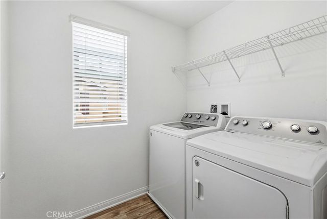 27471 Poppy Court, Saugus, CA 91350