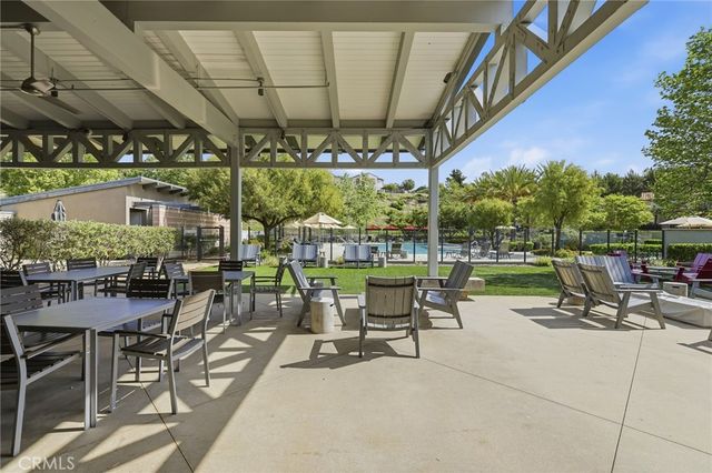 27471 Poppy Court, Saugus, CA 91350