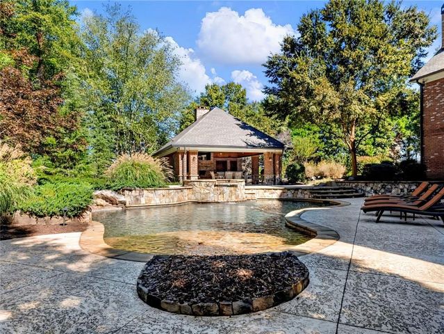 2785 Shumard Oak Drive, Braselton, GA 30517
